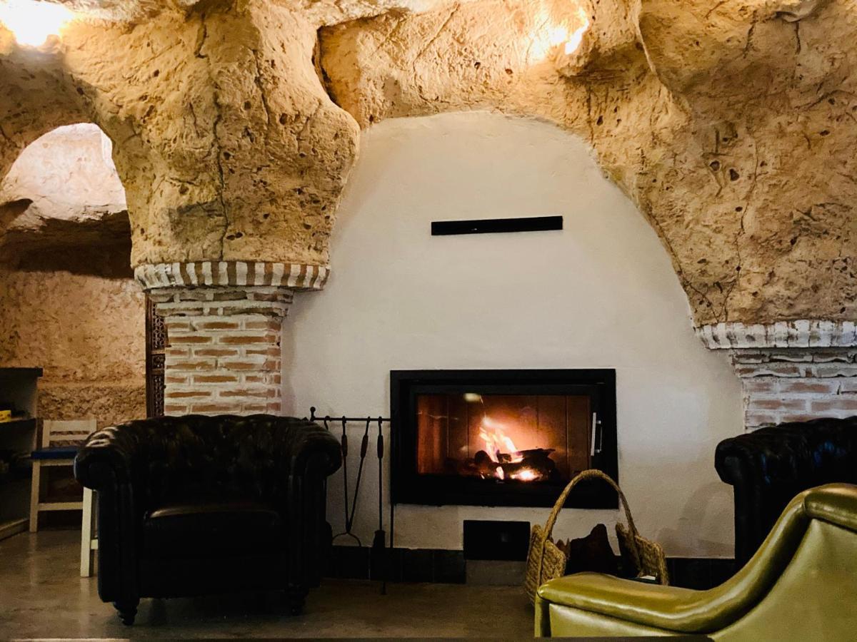 Casa Rural Cueva El Nido Касас-де-Фернандо-Алонсо Экстерьер фото