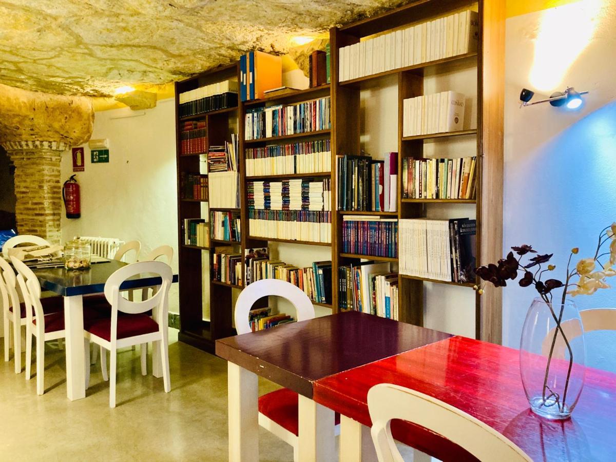 Casa Rural Cueva El Nido Касас-де-Фернандо-Алонсо Экстерьер фото