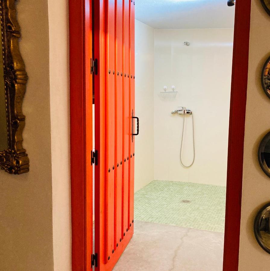 Casa Rural Cueva El Nido Касас-де-Фернандо-Алонсо Экстерьер фото