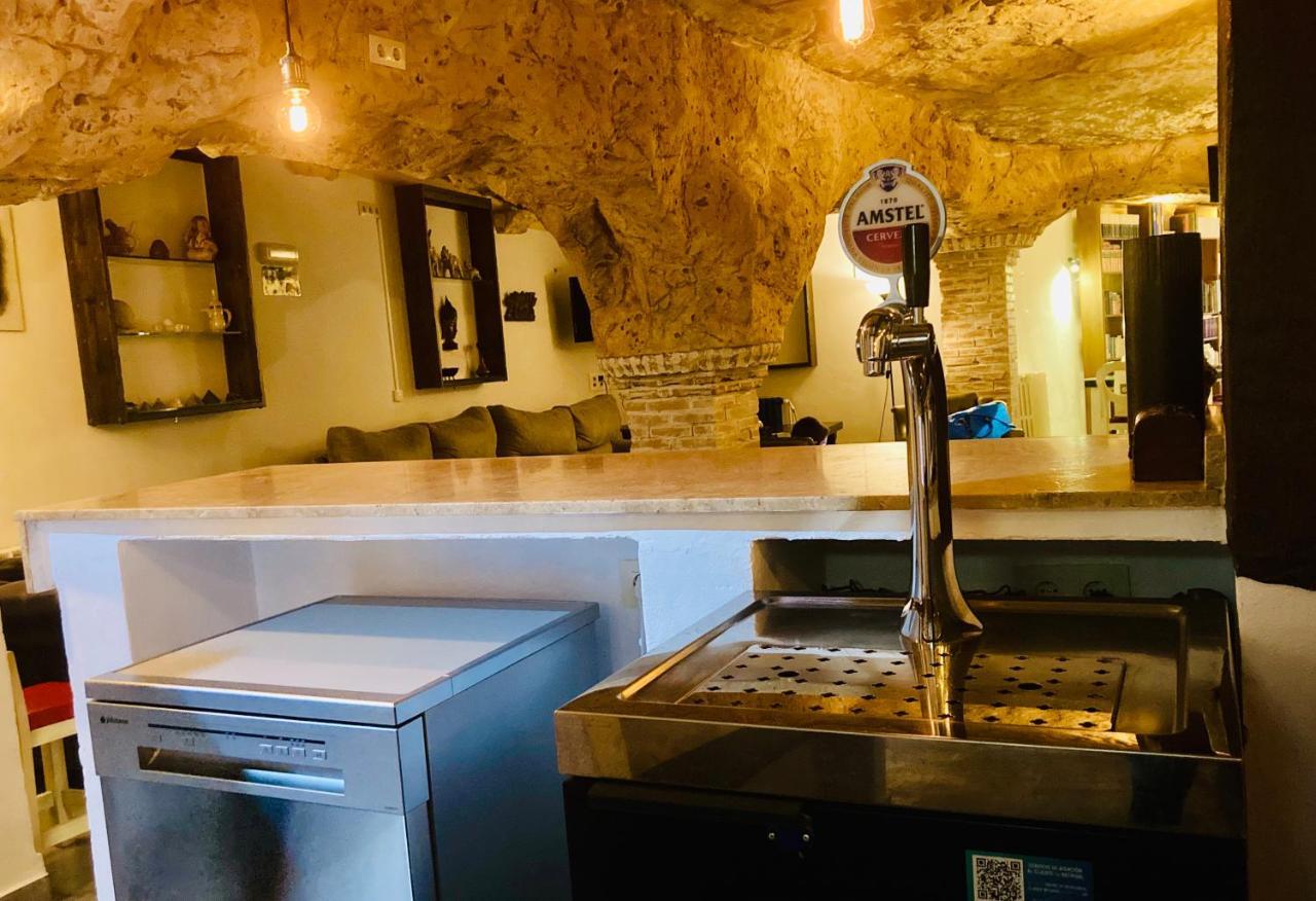 Casa Rural Cueva El Nido Касас-де-Фернандо-Алонсо Экстерьер фото