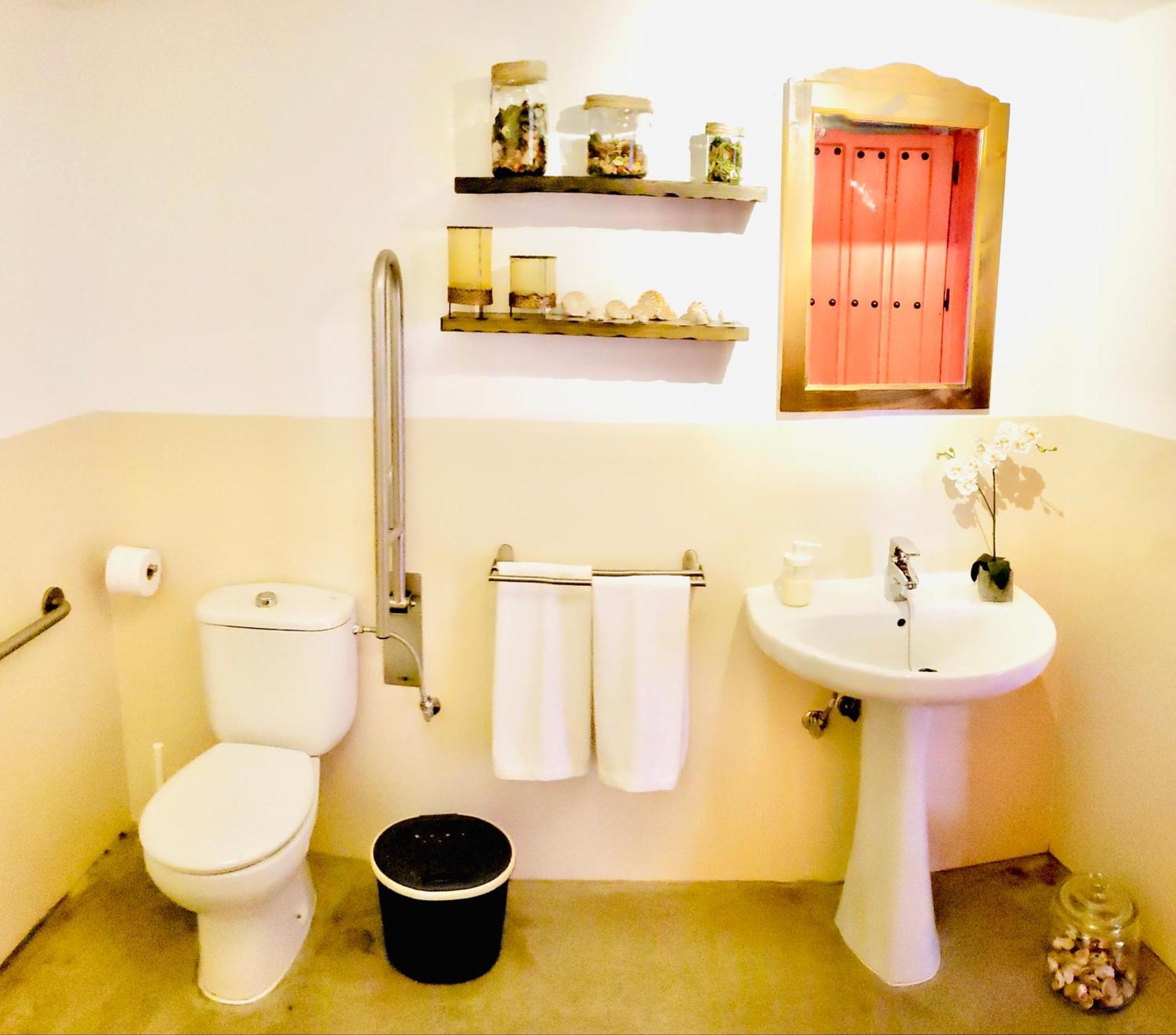 Casa Rural Cueva El Nido Касас-де-Фернандо-Алонсо Экстерьер фото