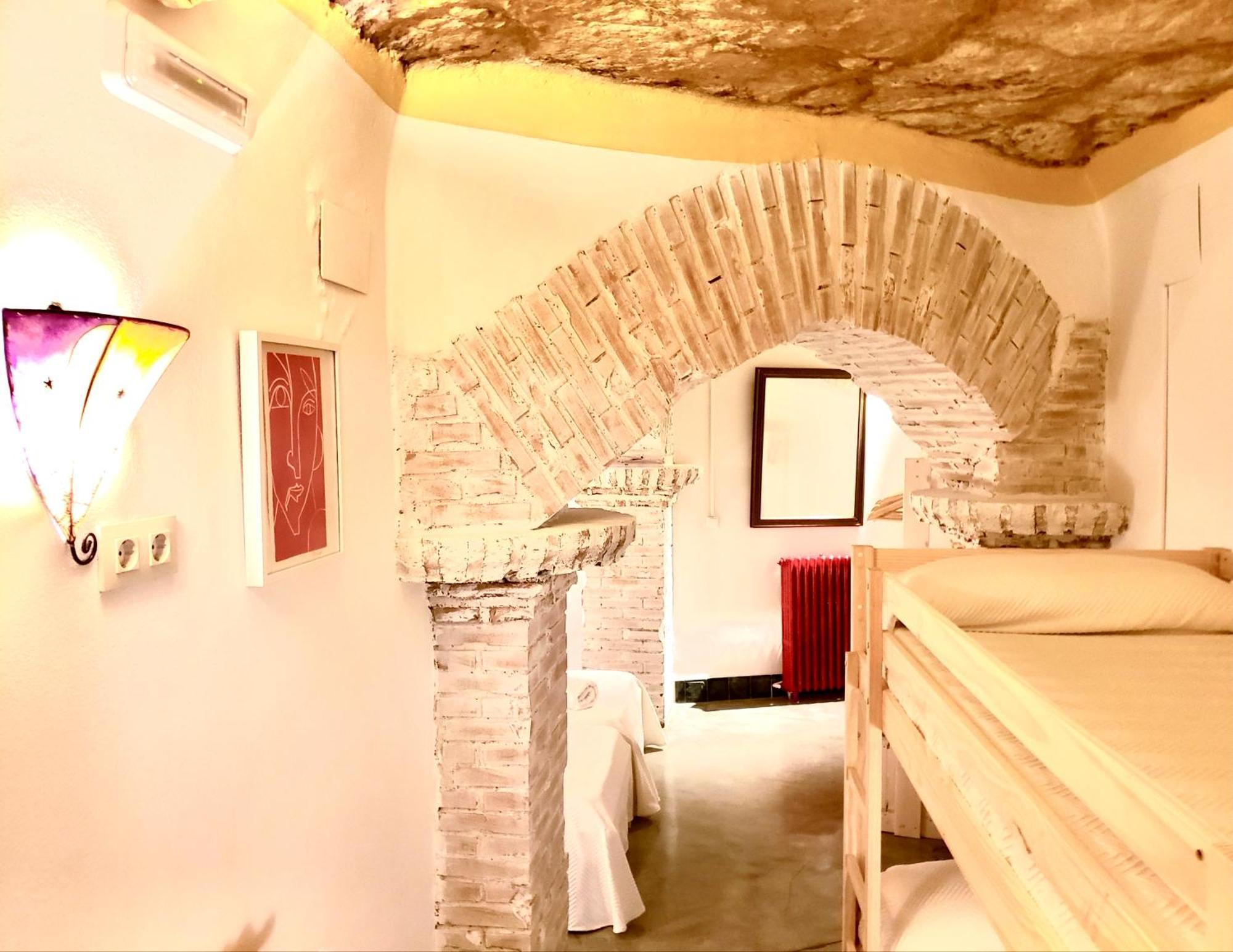 Casa Rural Cueva El Nido Касас-де-Фернандо-Алонсо Экстерьер фото