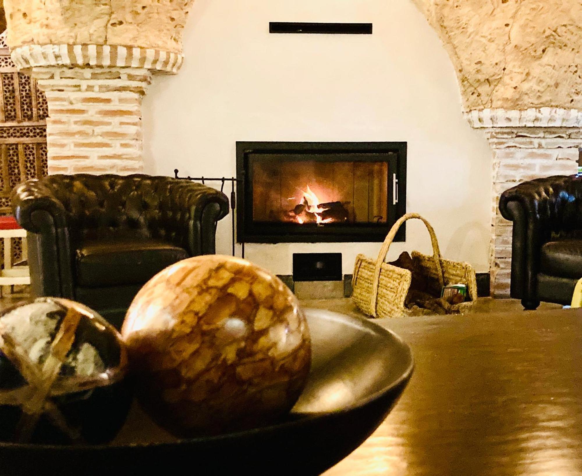 Casa Rural Cueva El Nido Касас-де-Фернандо-Алонсо Экстерьер фото