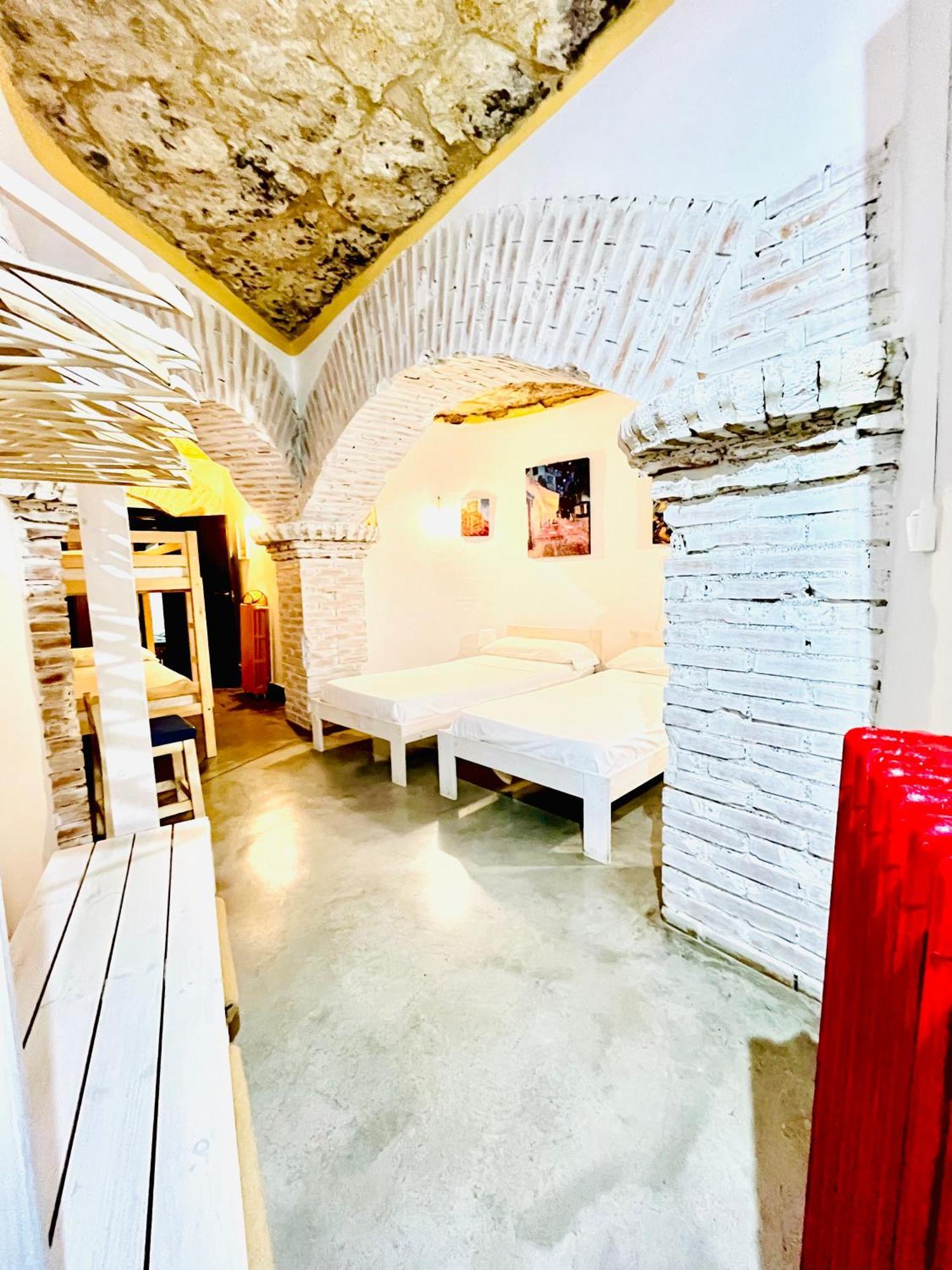 Casa Rural Cueva El Nido Касас-де-Фернандо-Алонсо Экстерьер фото